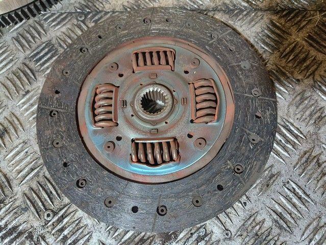 Комплект сцепления Y8312M Mazda Premacy undefined