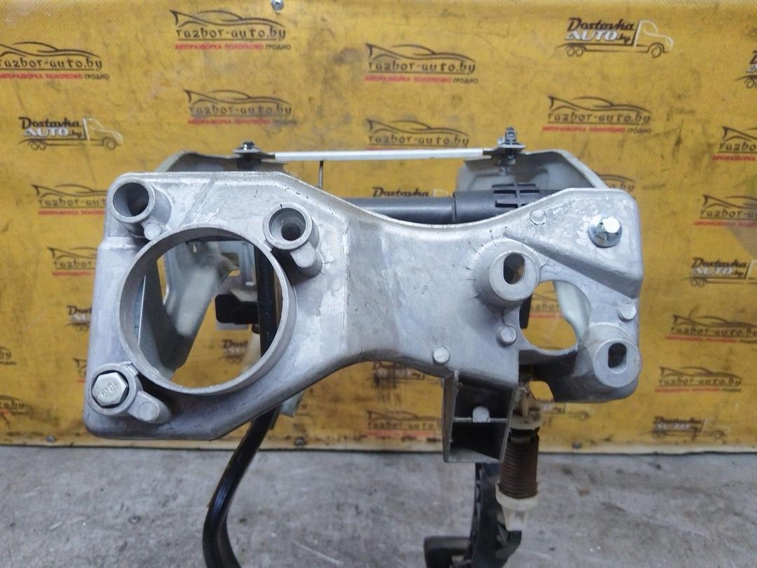 Узел педальный (блок педалей) O2X5X8 Saab 9-3 купить с доставкой. Огромный выбор запчастей и марок авто. У нас есть практически все.