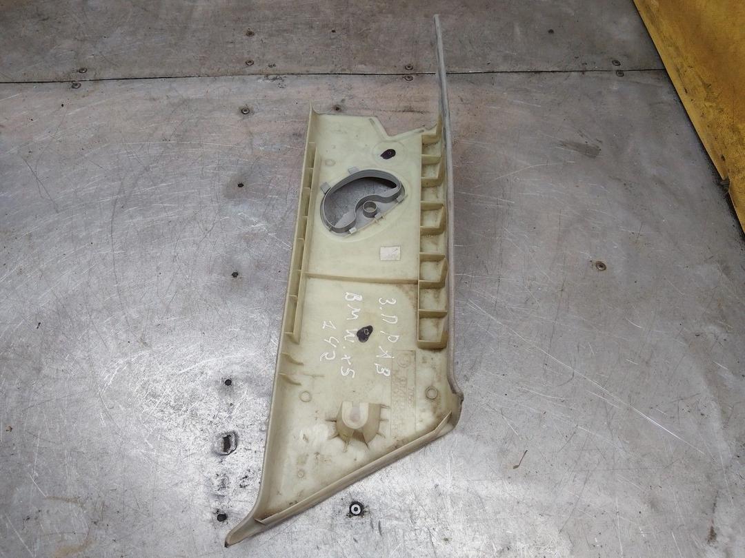 Обшивка стойки задней правой 1L3E58 BMW X5 E53 купить с доставкой