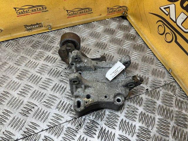 Кронштейн генератора 2KD3LZ Peugeot 307