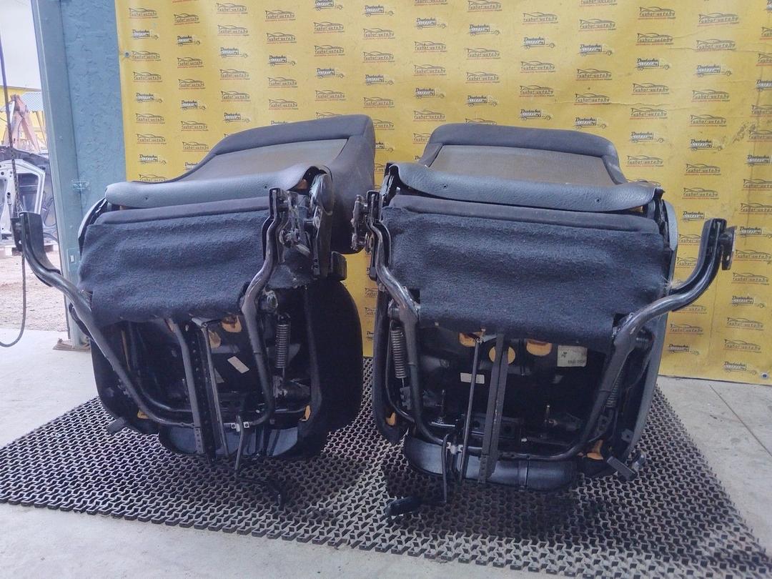 Салон (комплект сидений) PFPWWH Audi 100 undefined