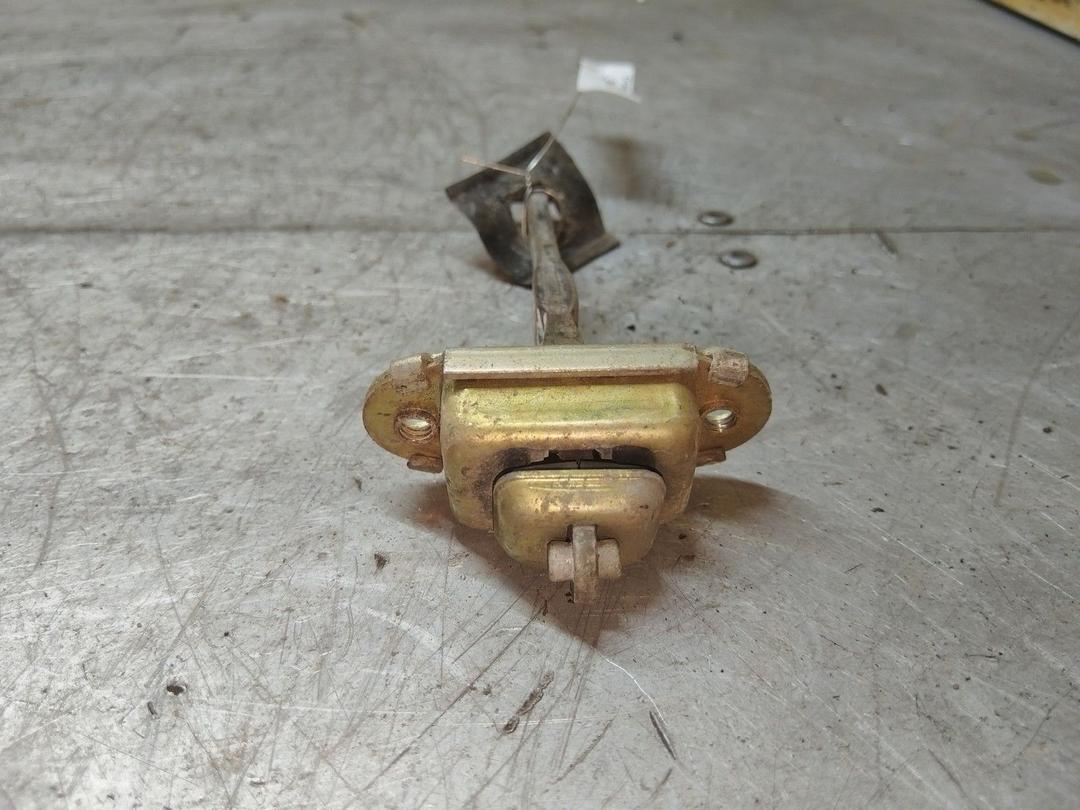 Ограничитель открывания двери передней FKYKJO Mitsubishi Carisma купить