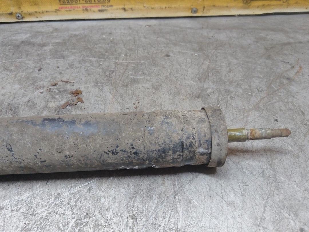 Амортизатор задний правый 2VBVN2 Mercedes C W202 купить на авторазборке