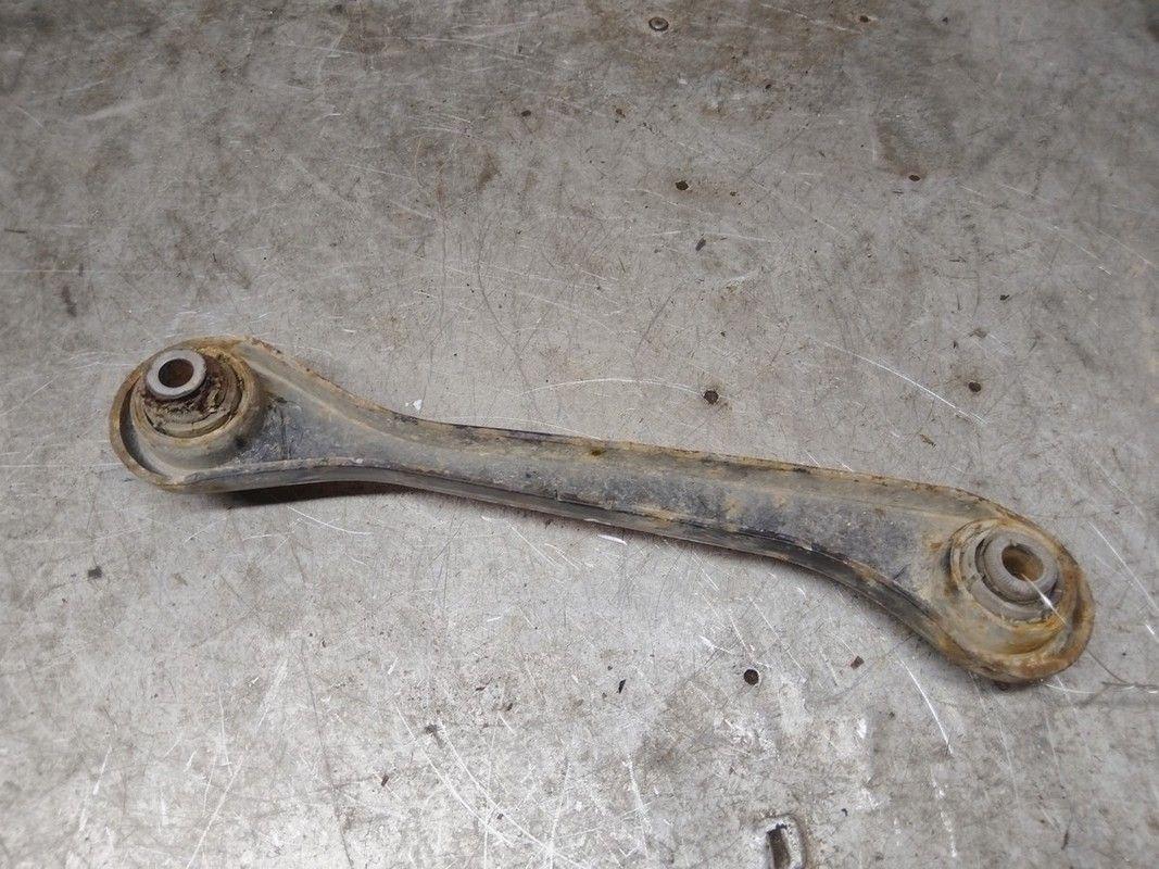 Рычаг задний левый YX2623 Volkswagen Passat купить с доставкой