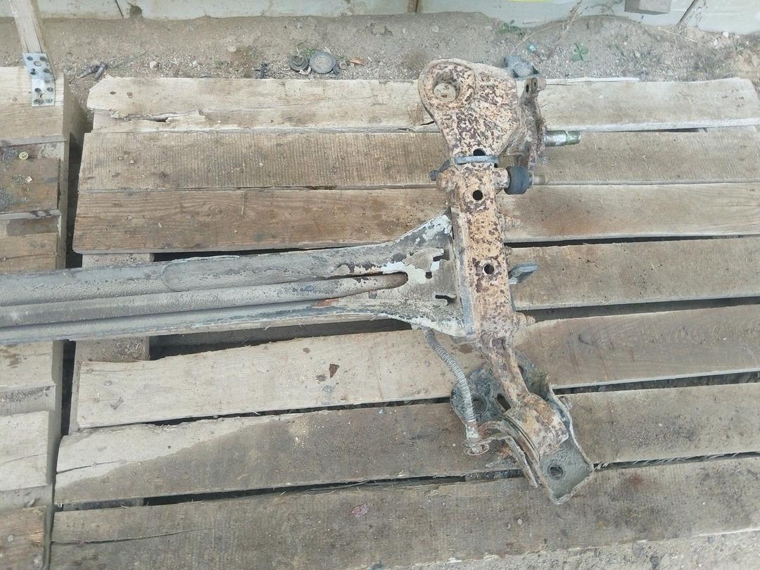 Балка подвески задняя 66509M Citroen C3 undefined