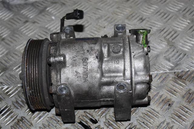 Компрессор кондиционера D32FFA Mazda 3 купить