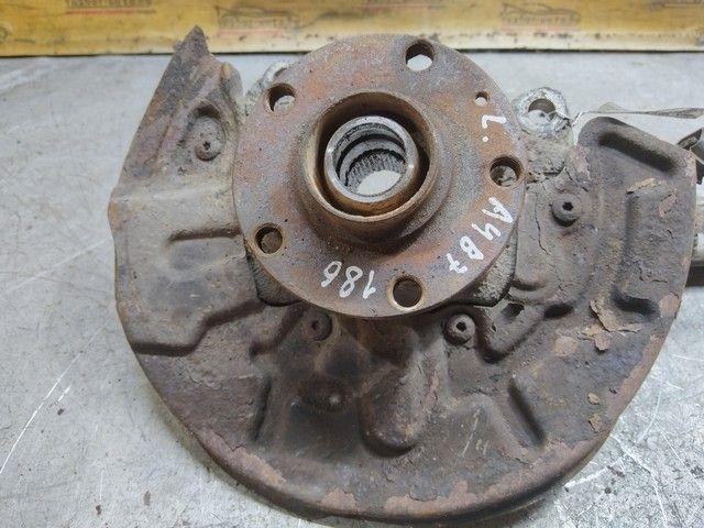 Кулак поворотный левый VR5CRQ Audi A4 купить