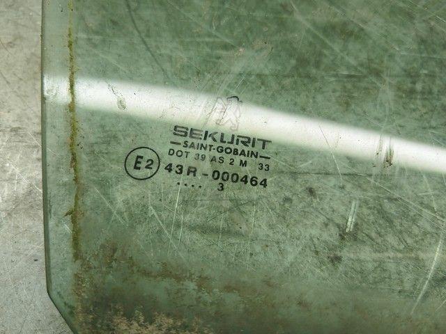 Стекло двери передней правой L9EJ50 Peugeot 206 купить