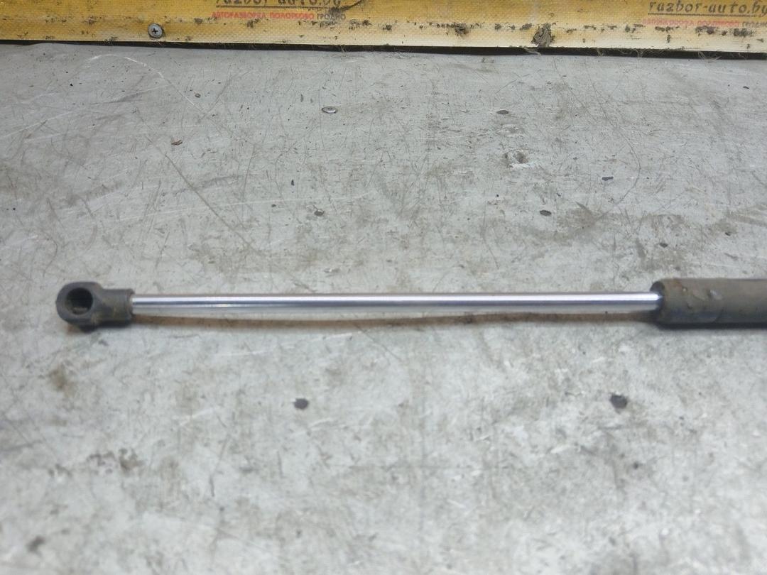 Амортизатор крышки багажника (3-5 двери) 6J52Y4 Audi A4 купить