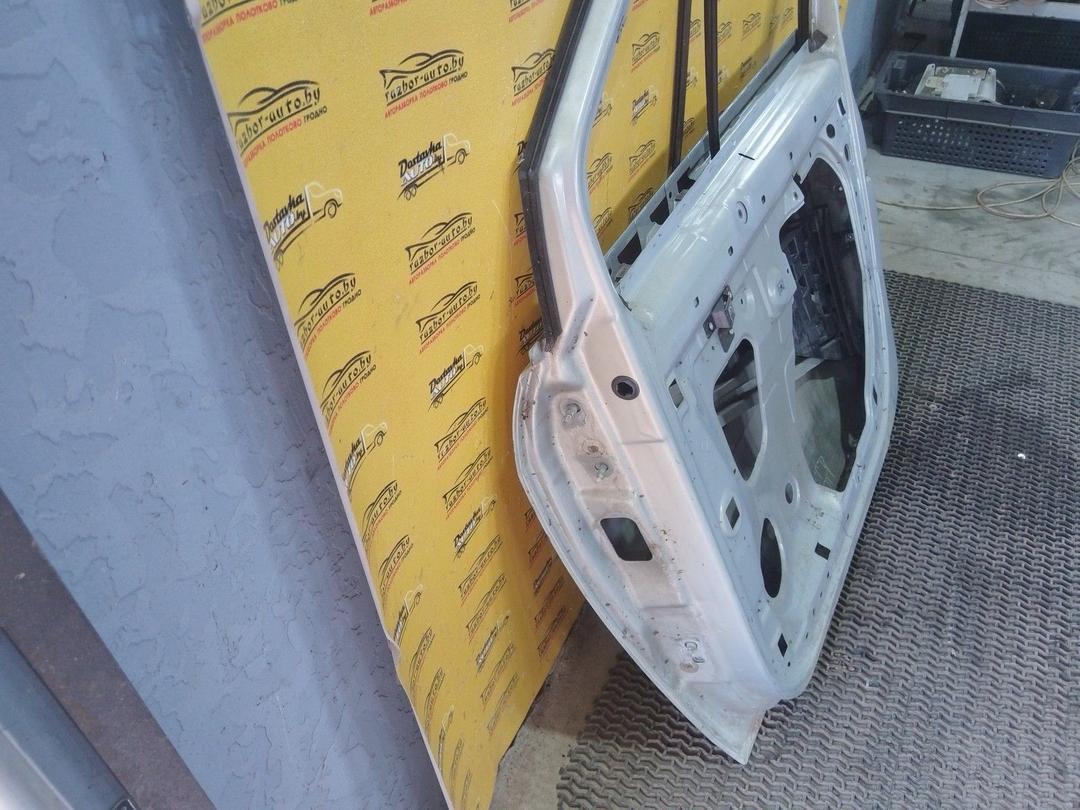 Дверь передняя правая 6AR2ZN Renault Scenic undefined