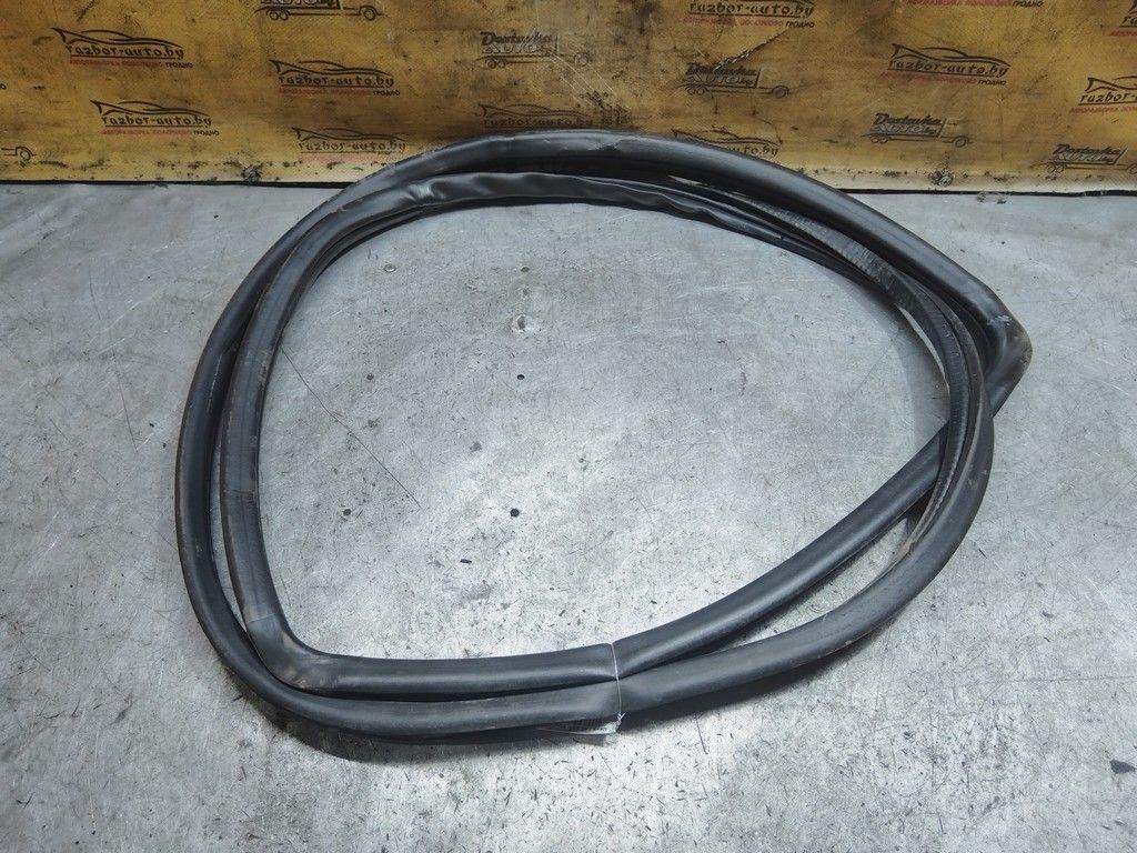 Уплотнитель двери задней левой RAQ0SA Honda FR-V - Фото 3