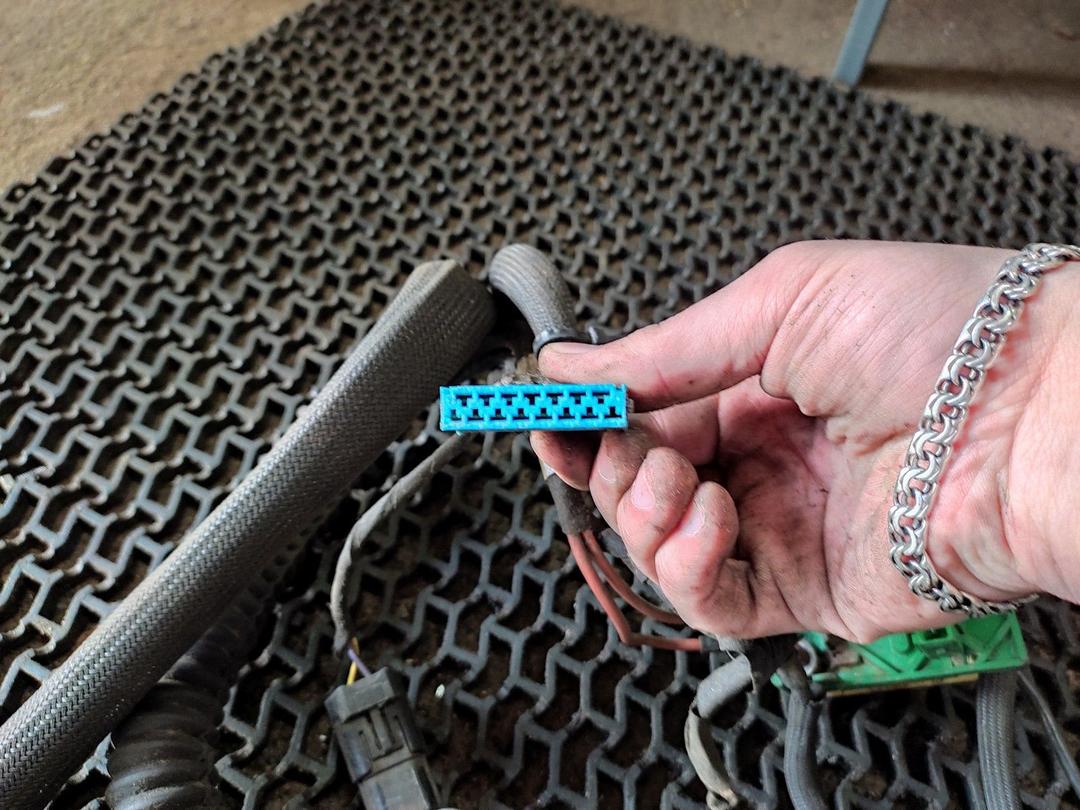 Проводка двигателя RZJ794 Peugeot Expert купить в магазине запчастей бу