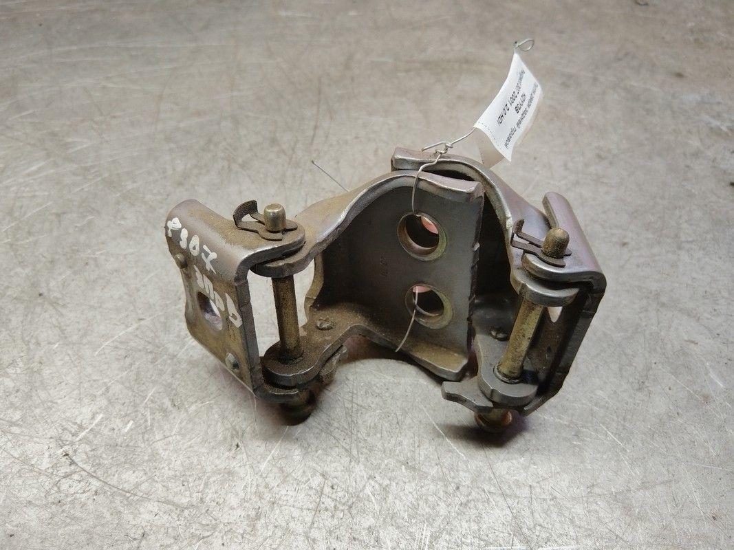 Петля двери задней правой H2YY3B Peugeot 307