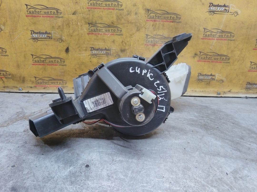 Моторчик печки QC18RG Citroen C4 Grand Picasso купить