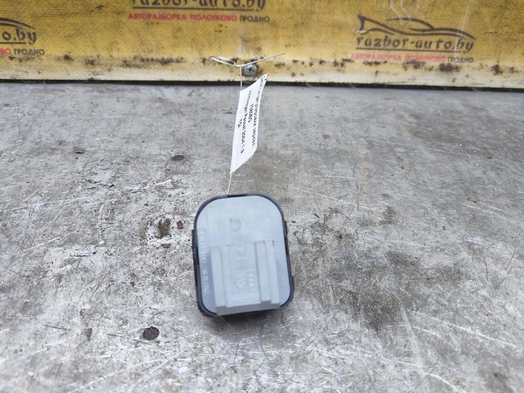 Джойстик регулировки зеркал X380EO Volkswagen Passat купить с доставкой