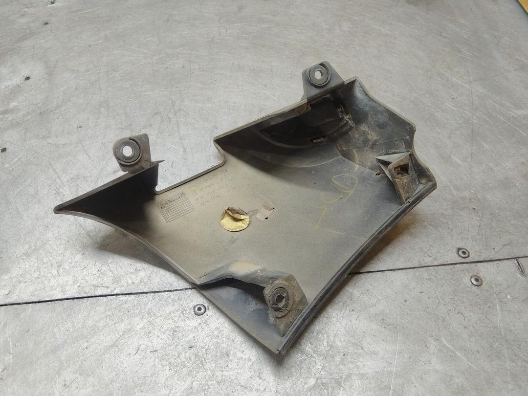 Накладка под фонарь левый NV1FZ1 Renault Scenic RX4 - Фото 2