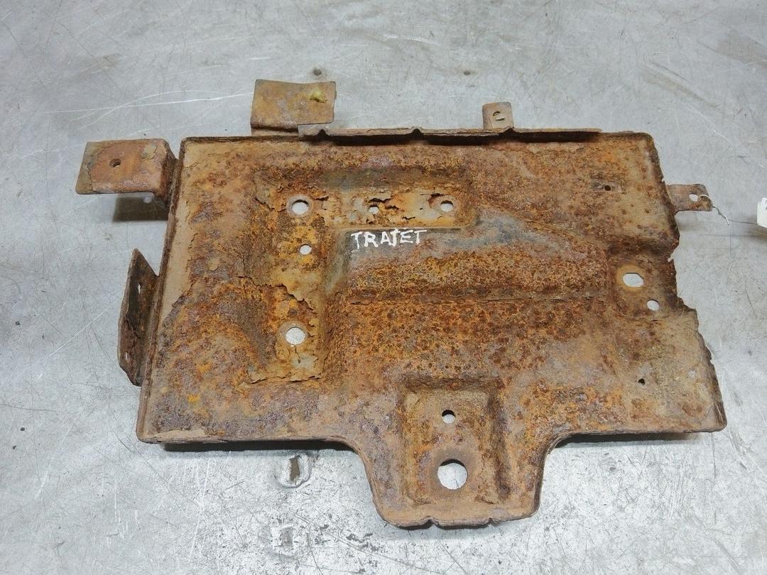 Полка аккумулятора 9C43LM Hyundai Trajet - Фото 1