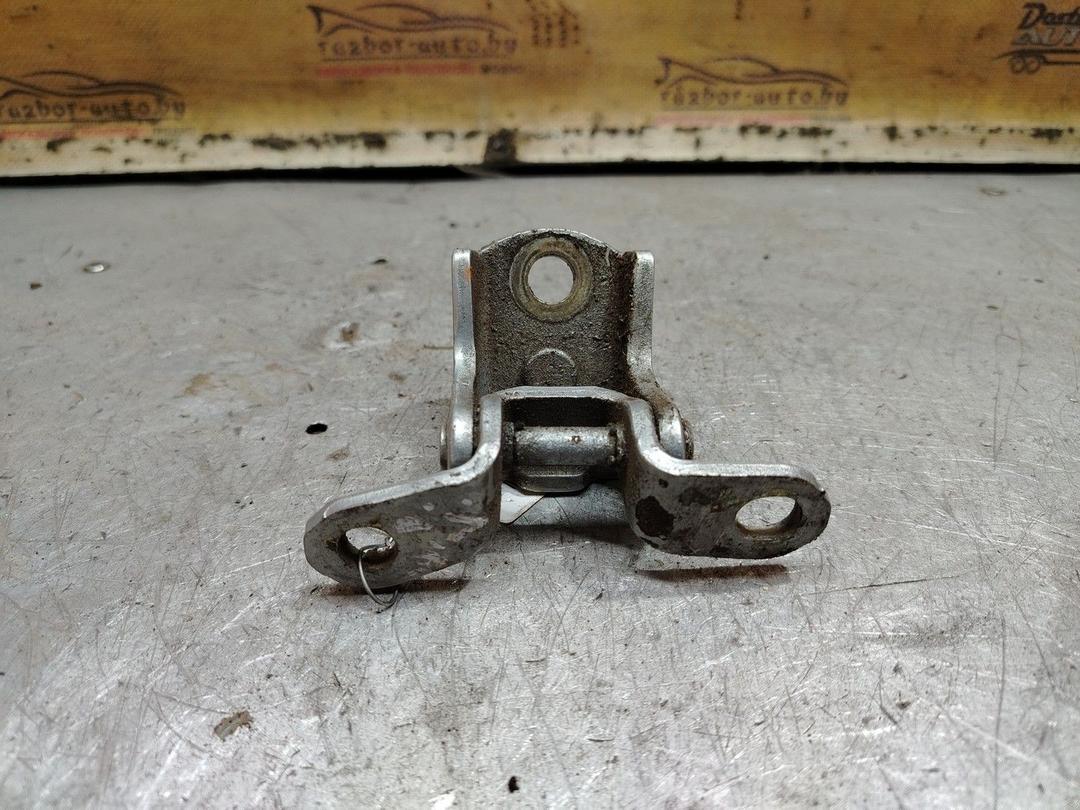 Петля двери задней правой 8IBA7V Nissan Primera - Фото 3