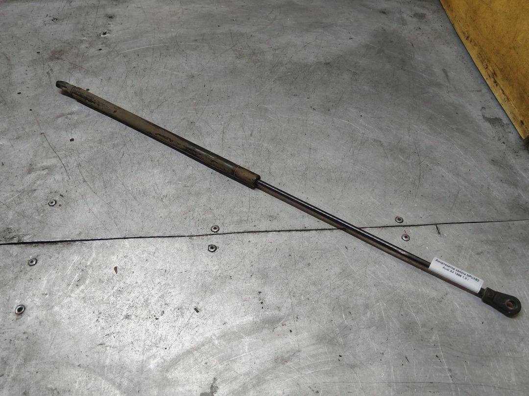 Амортизатор капота NPUXB2 Audi A4 - Фото 1