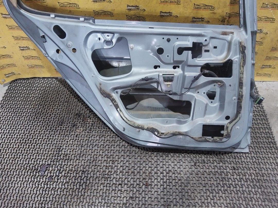 Дверь задняя левая ZOZBK3 Renault Megane undefined