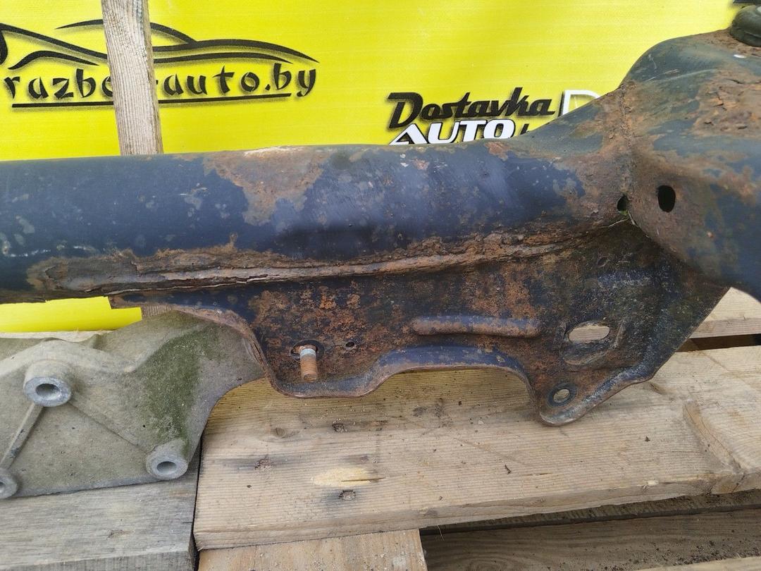 Балка подвески задняя 82HWK7 Audi A6 undefined