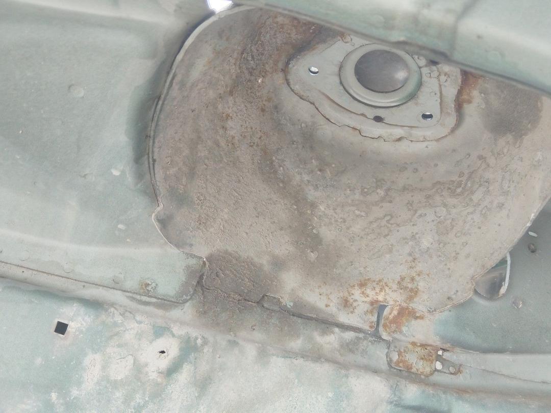 Стакан лонжерона левый 6OWR5L Ford C-Max купить в магазине запчастей бу