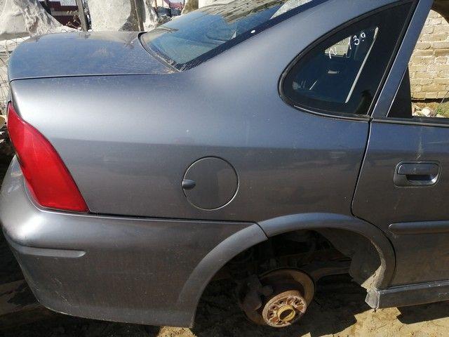 Крыло заднее правое F2AYF7 Opel Vectra