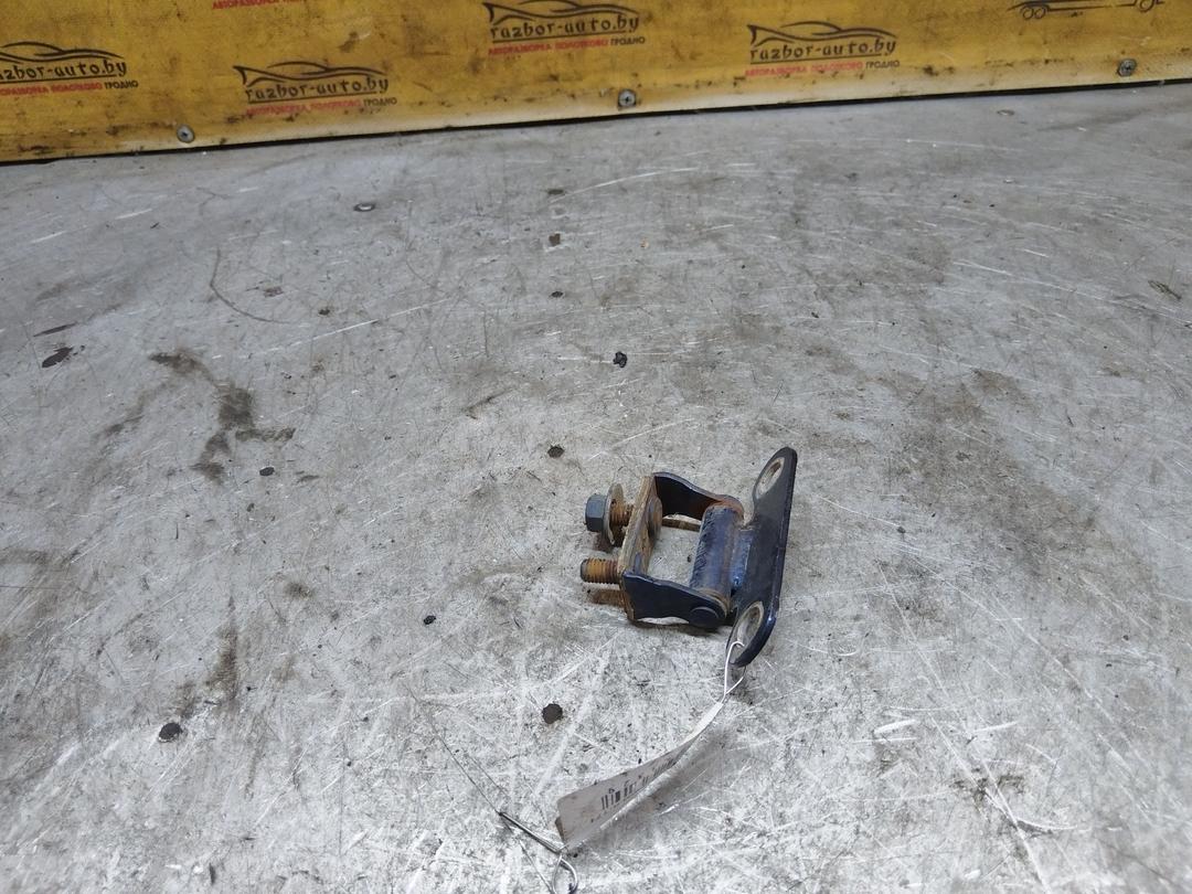 Петля крышки багажника B0R0VJ Toyota Corolla - Фото 7