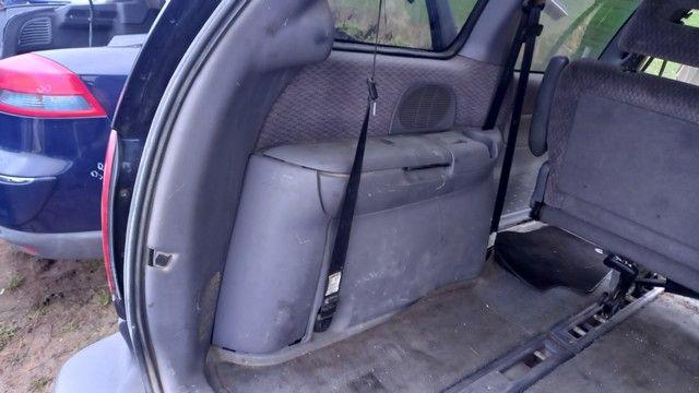 Уплотнитель багажника SZD0RK Chrysler Voyager купить с доставкой