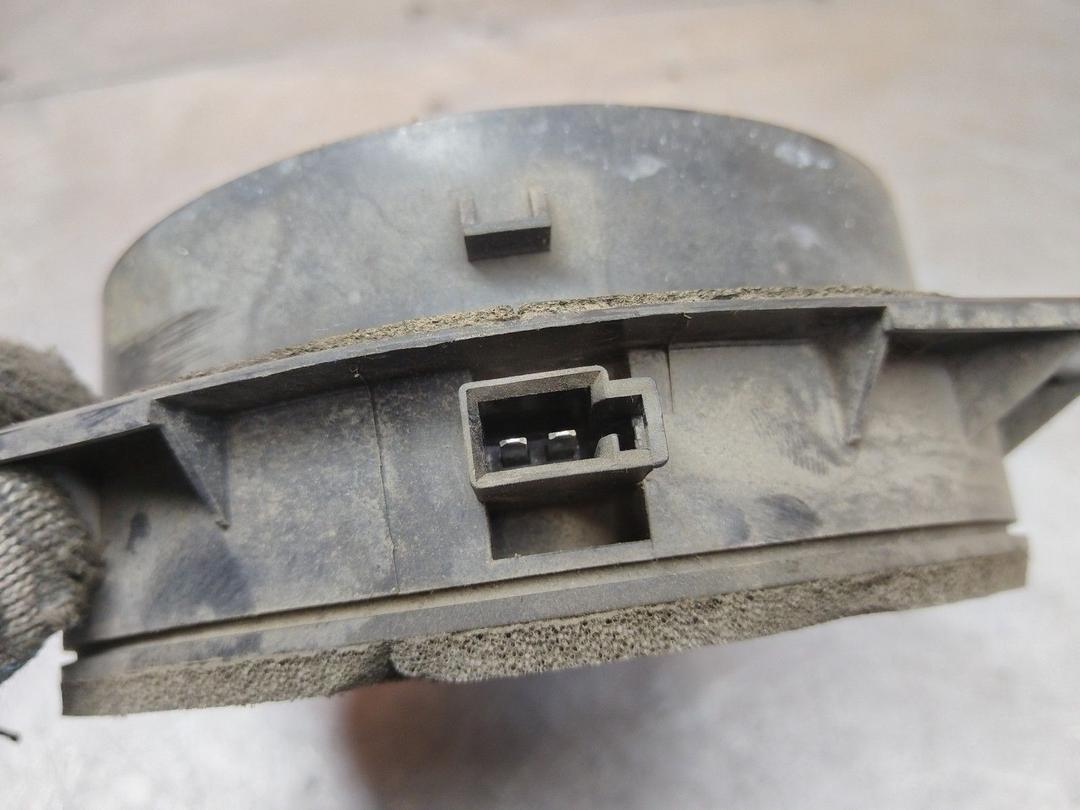 Динамик двери передней правой USLTGT Toyota Avensis - Фото 3