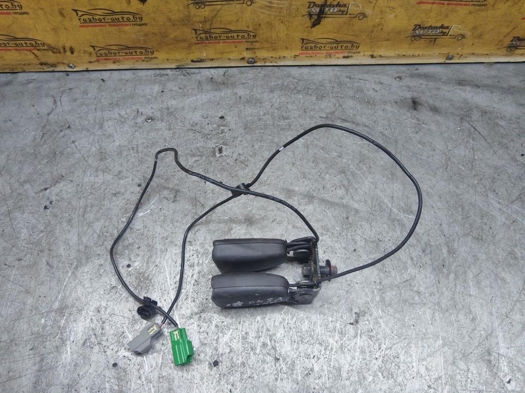 Замок ремня безопасности 0BDUD7 Volvo S40 купить в магазине запчастей бу