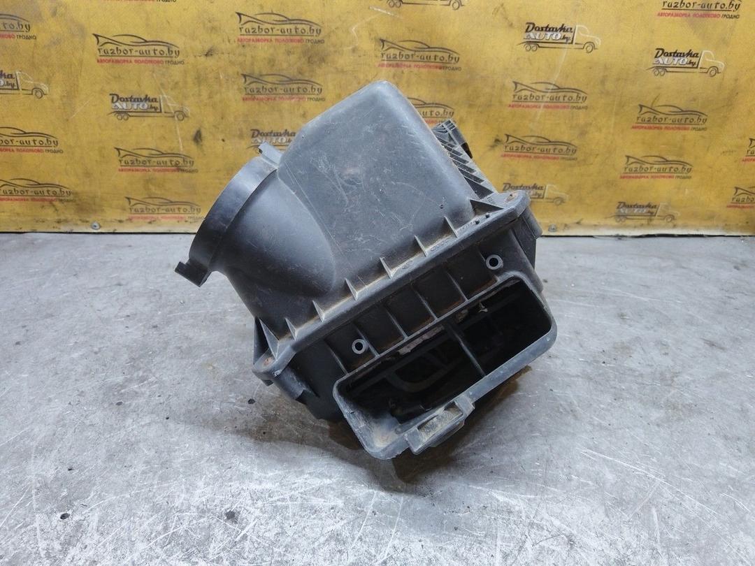 Корпус воздушного фильтра D8LPKN Audi A4 купить