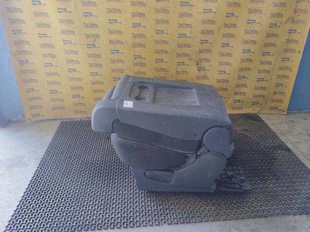 Сиденье заднее PJP68O Renault Espace undefined