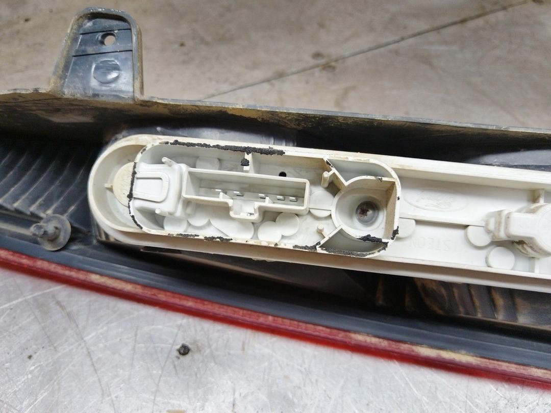 Фонарь задний правый TMYPC3 Ford Focus купить с доставкой