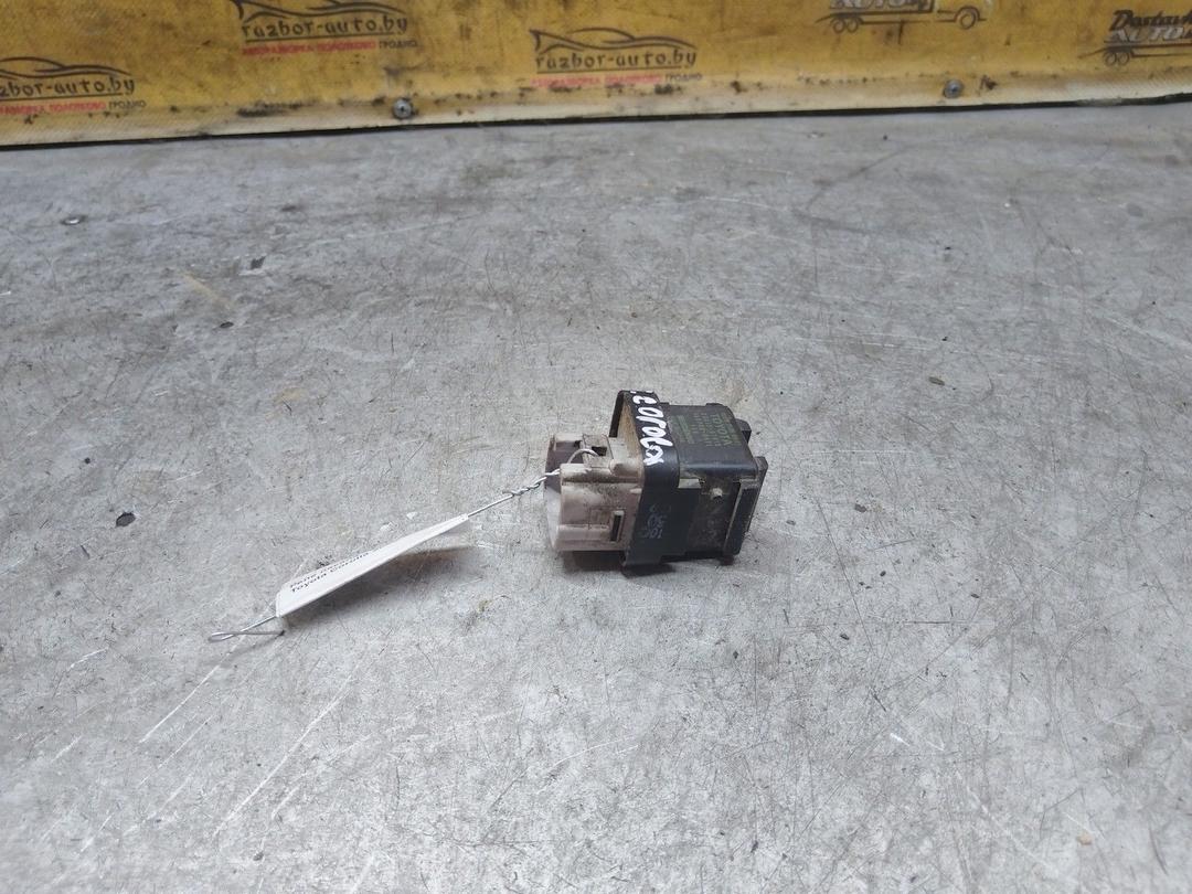 Реле накала свечей FHBZ50 Toyota Corolla - Фото 1