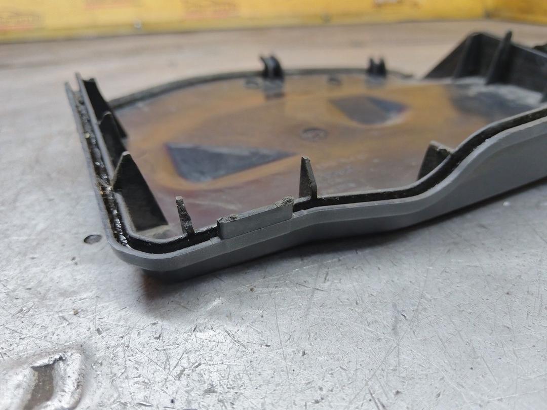 Крышка аккумулятора QQ3I3W Volvo XC70 undefined