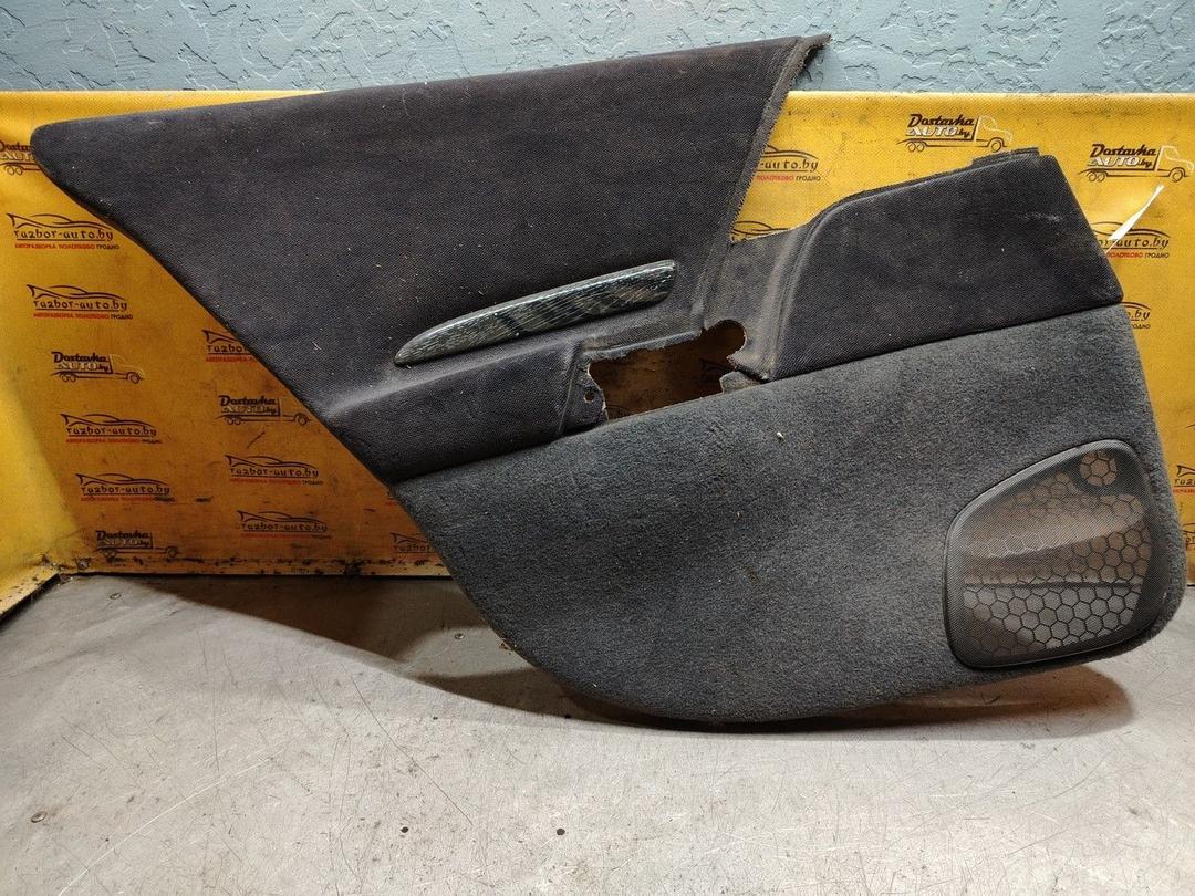 Обшивка двери задней левой (дверная карта) J2KG8H Opel Omega - Фото 1