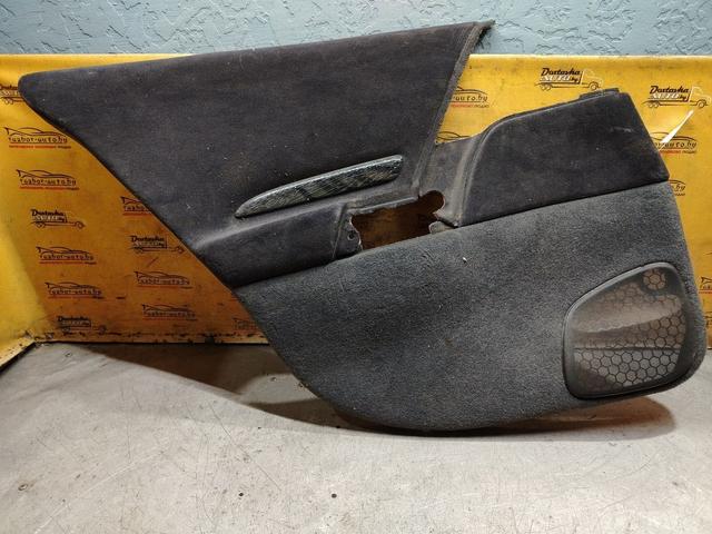 Обшивка двери задней левой (дверная карта) J2KG8H Opel Omega - Фото 1