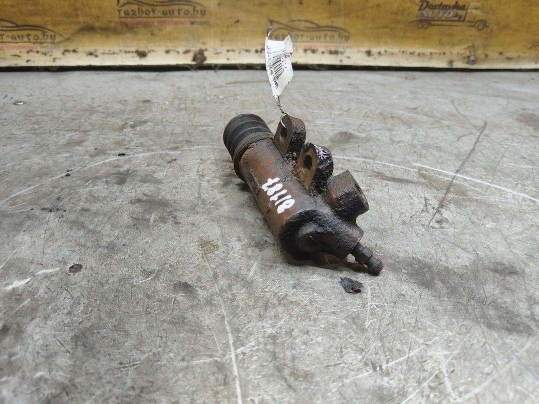 Цилиндр сцепления рабочий D28JUK Toyota Avensis - Фото 3