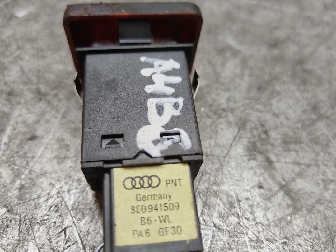 Кнопка аварийной сигнализации 8O1SWZ Audi A4 купить с доставкой