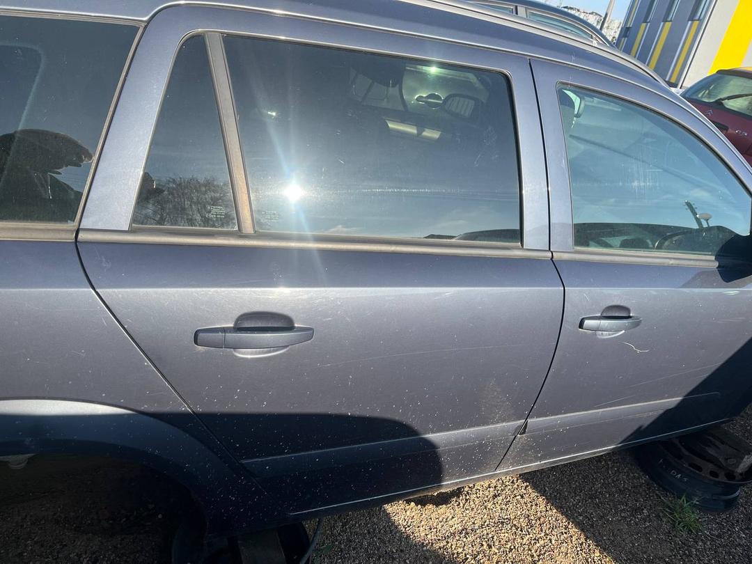 Молдинг двери задней правой TR12AJ Opel Astra