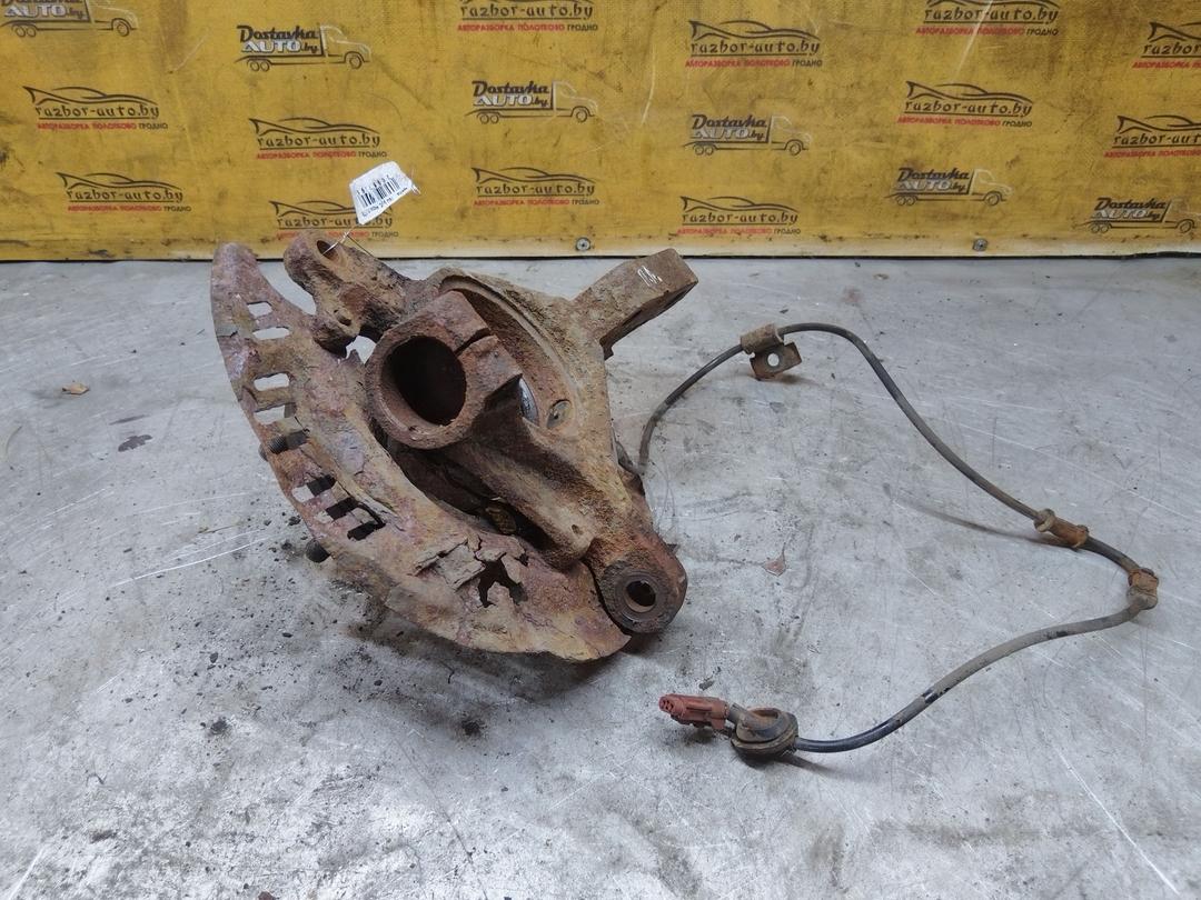 Кулак поворотный левый U7FIYH Subaru Forester купить с доставкой