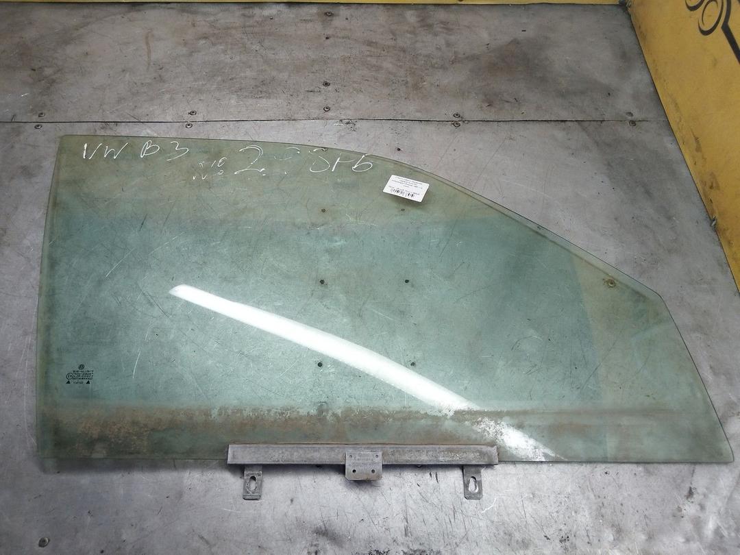 Стекло двери передней правой GJJLFC Volkswagen Passat купить