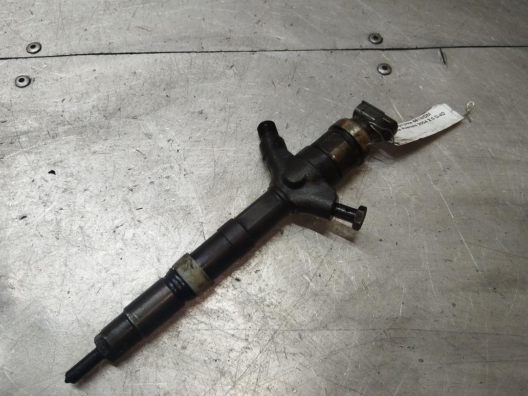 Форсунка 661WDM Toyota Avensis - Фото 1