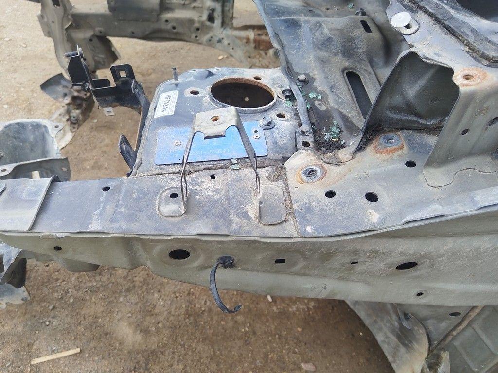 Стакан лонжерона левый 4CKLX8 Honda FR-V - Фото 3