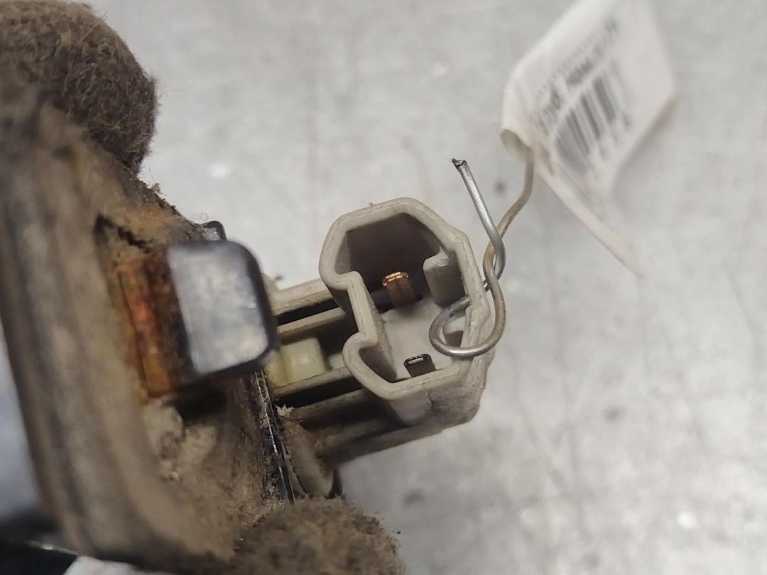 Подсветка номера 74RX57 Toyota Avensis Verso купить с доставкой