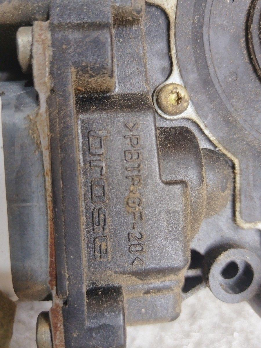 Моторчик стеклоподъемника передний левый 9C2SW5 Audi A4 купить с доставкой