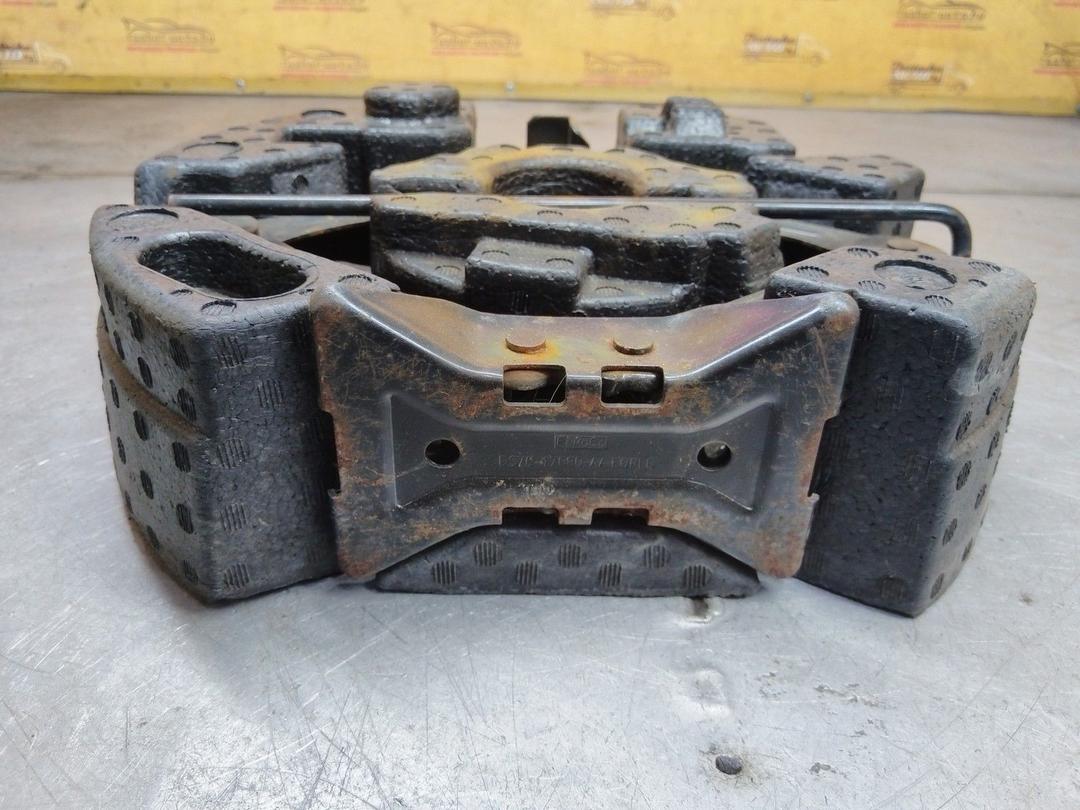 Домкрат EDKNCP Ford Fusion купить