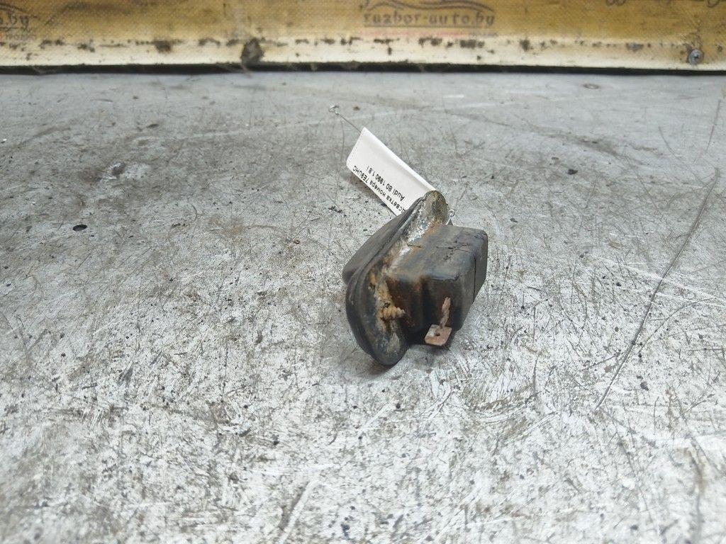 Подсветка номера 7E9UHC Audi 80 - Фото 4