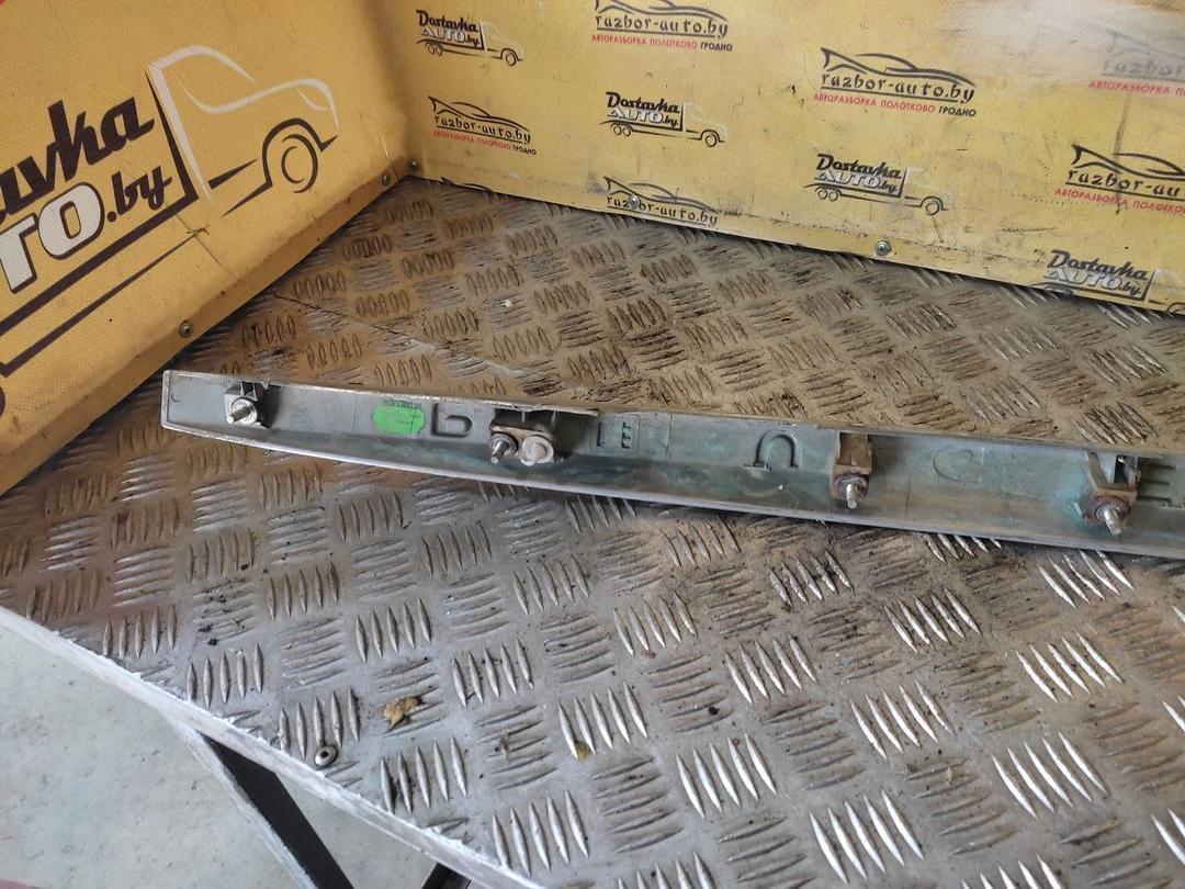 Накладка подсветки номера 1Y91I0 Peugeot 407 - Фото 3